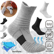 Ultimate Anti-Slip Football Socks - 3 Pairs for Men & Women - Breathable & Deodorizing - Perfect for Soccer & Basketball